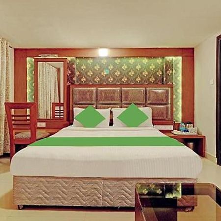 Pine Tree Boutique Hotel Chennai Exterior foto