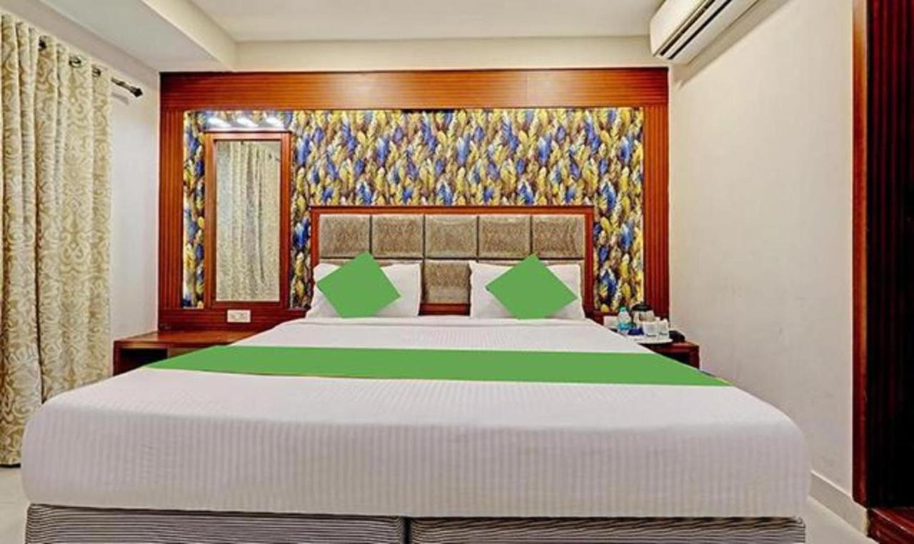 Pine Tree Boutique Hotel Chennai Exterior foto