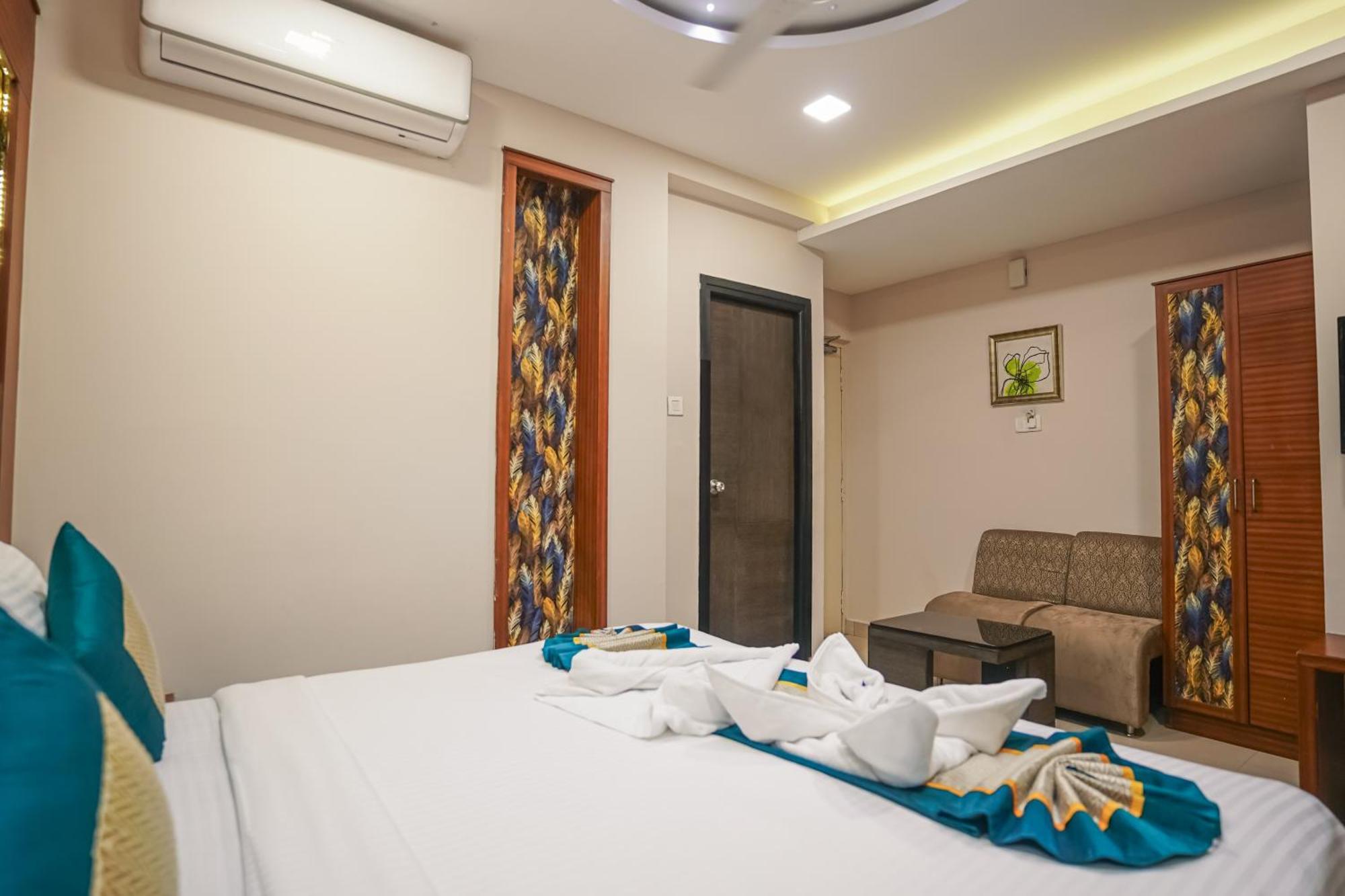 Pine Tree Boutique Hotel Chennai Exterior foto